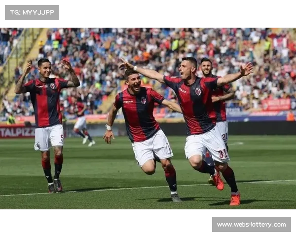 萨索洛主场对阵博洛尼亚，双方对攻场面精彩